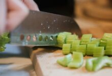 How-to-clean-kitchen-knives